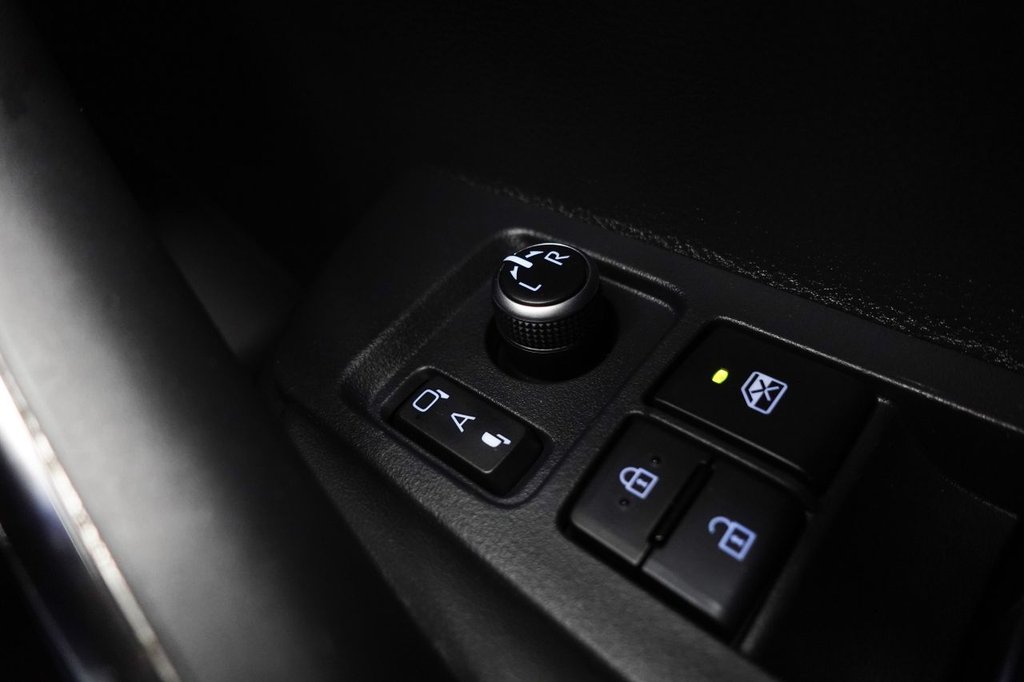 Used Toyota Corolla 2021 for sale - 76223901: Photo 42