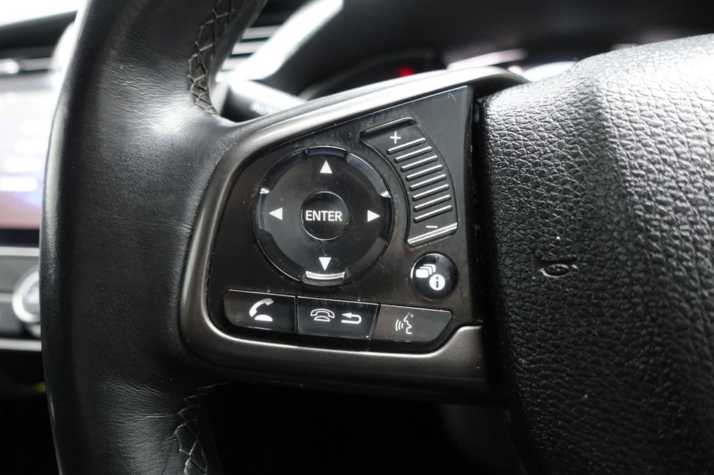 Used Honda Civic 2017 for sale - 77547517: Photo 36