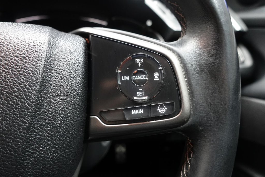 Used Honda Civic 2017 for sale - 77547517: Photo 38