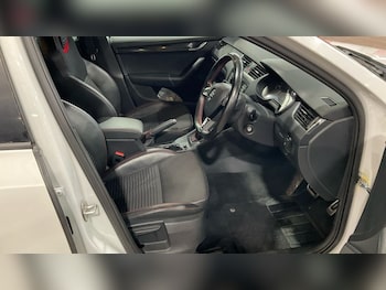 Used Skoda Octavia 2016 for sale - 75527602: Photo