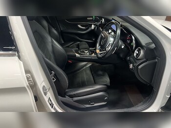 Used Mercedes-Benz C Class 2018 for sale - 77341971: Photo