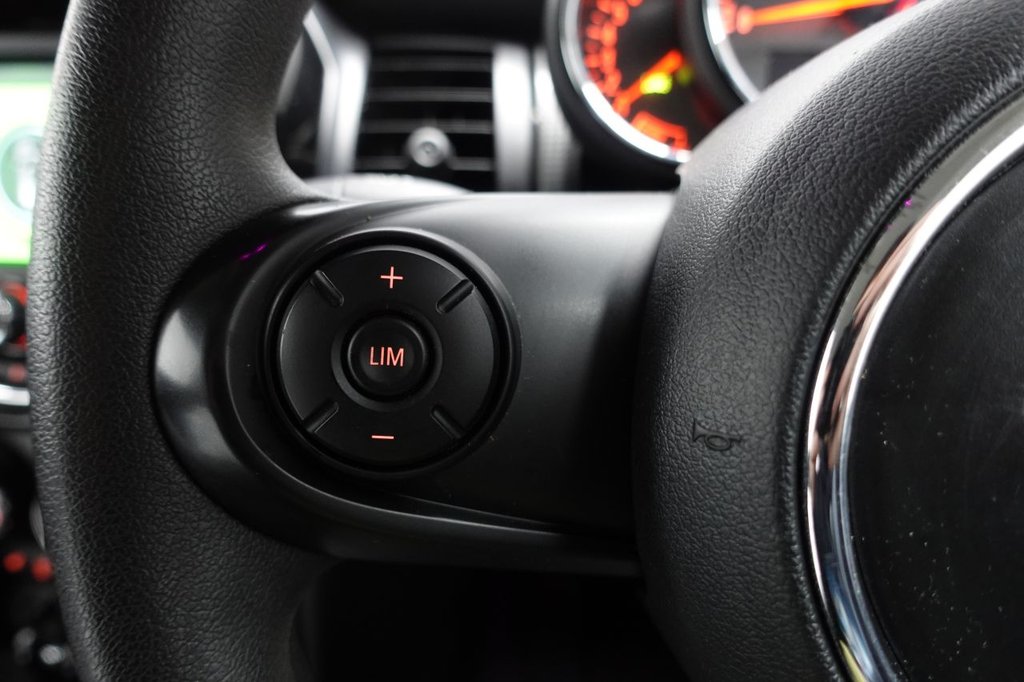 Used MINI Hatch 2019 for sale - 77007476: Photo 33