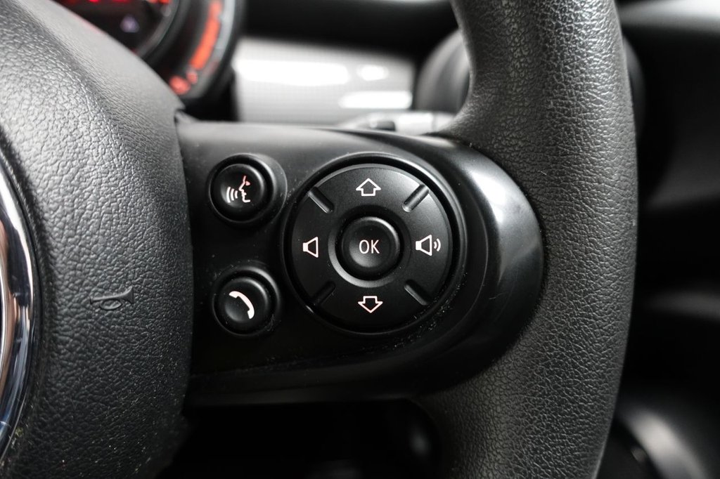 Used MINI Hatch 2019 for sale - 77007476: Photo 35