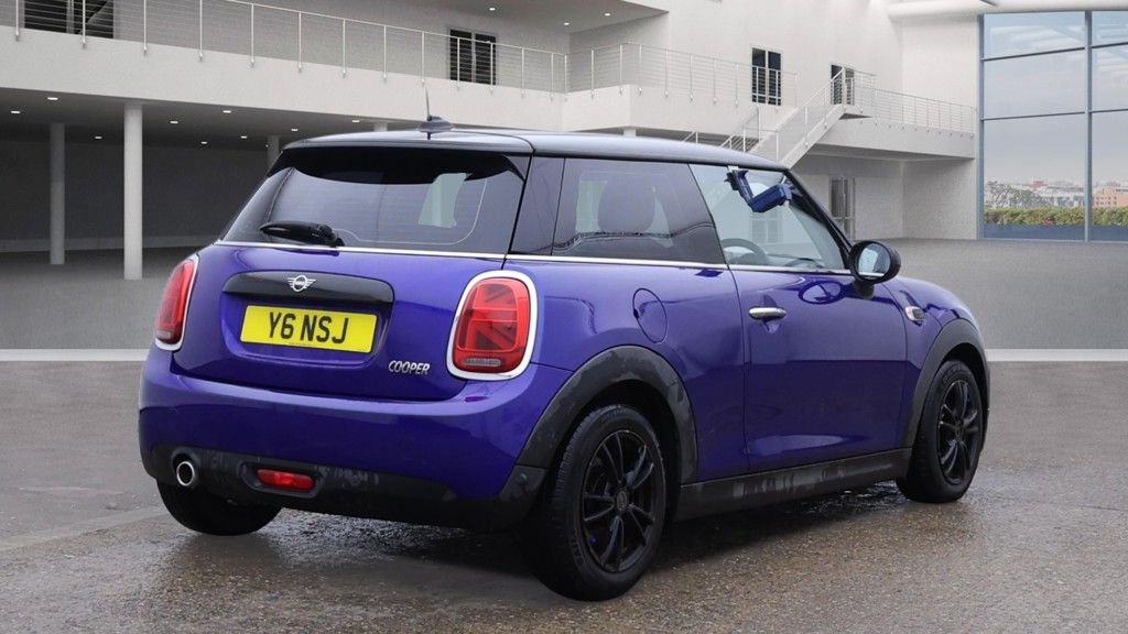 Used MINI Hatch 2019 for sale - 77007476: Photo 8