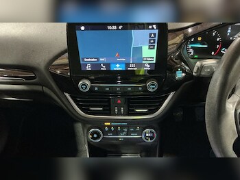 Used Ford Fiesta 2018 for sale - 77583438: Photo