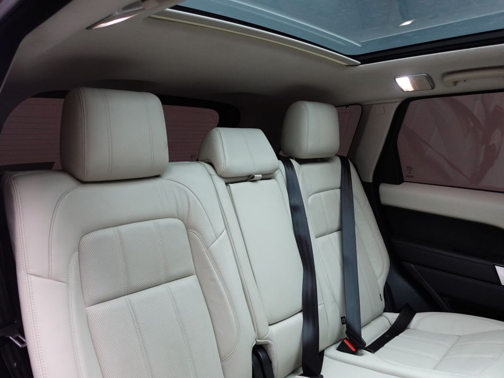 Used Land Rover Range Rover Sport 2018 for sale - 76386054: Photo 17