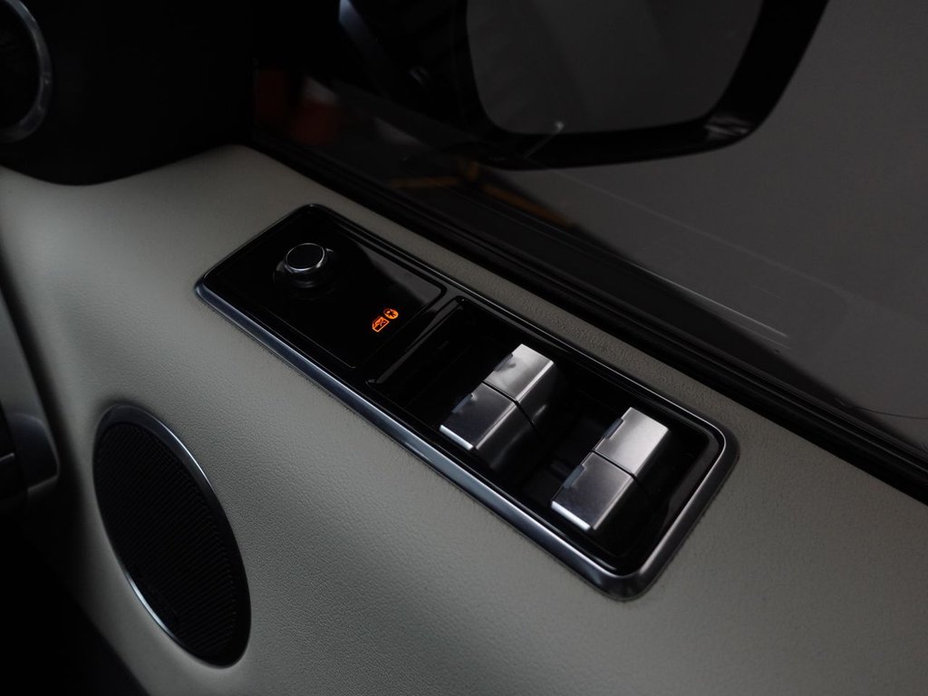 Used Land Rover Range Rover Sport 2018 for sale - 76386054: Photo 47