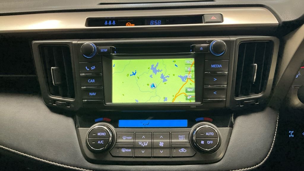 Used Toyota RAV4 2015 for sale - 76267119: Photo 3