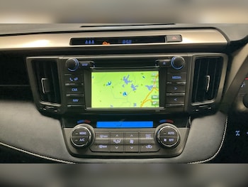 Used Toyota RAV4 2015 for sale - 76267119: Photo