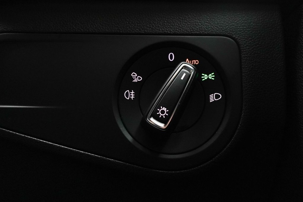 Used Volkswagen Tiguan 2021 for sale - 75630462: Photo 46