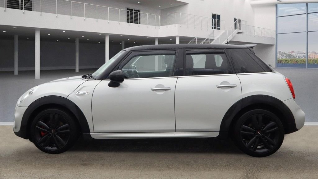 Used MINI Hatch 2018 for sale - 76617482: Photo 11