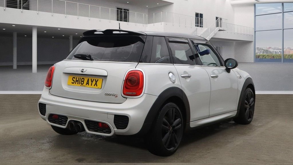 Used MINI Hatch 2018 for sale - 76617482: Photo 8