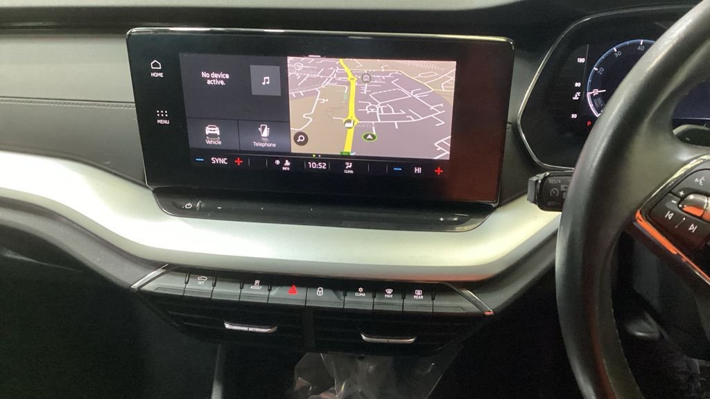 Used Skoda Octavia 2023 for sale - 77719813: Photo 2