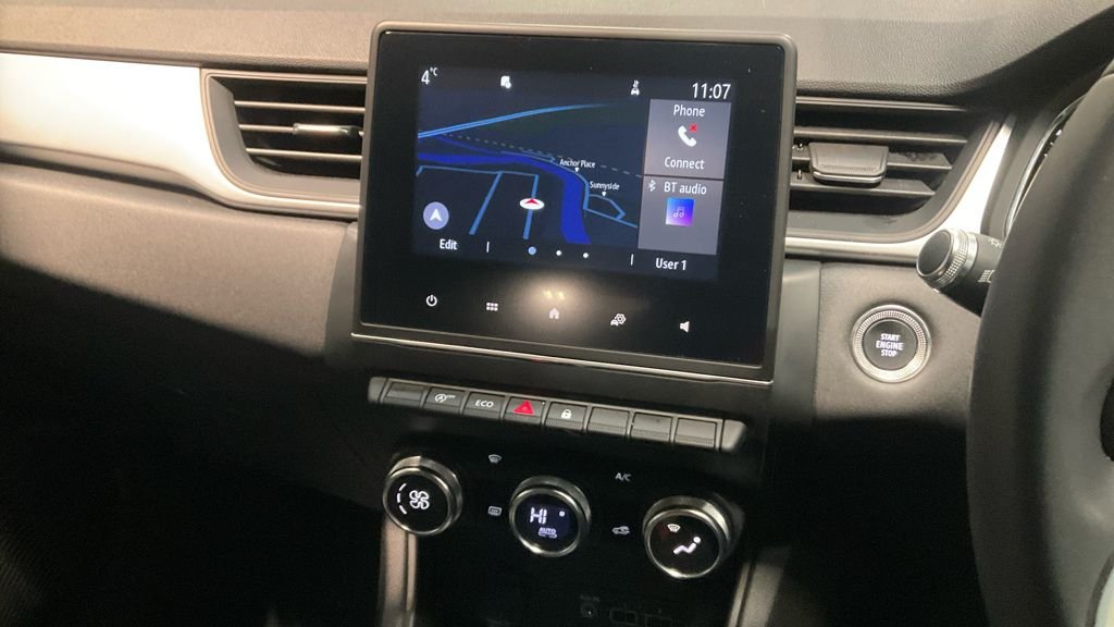 Used Renault Captur 2021 for sale - 77427943: Photo 2