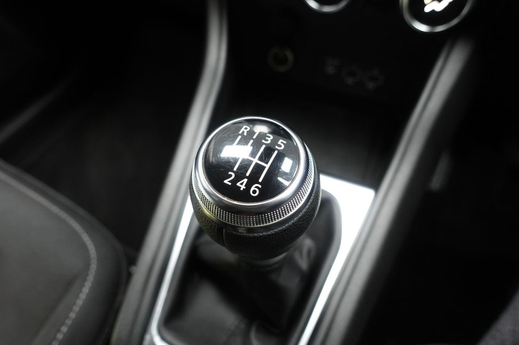 Used Renault Captur 2021 for sale - 77427943: Photo 30