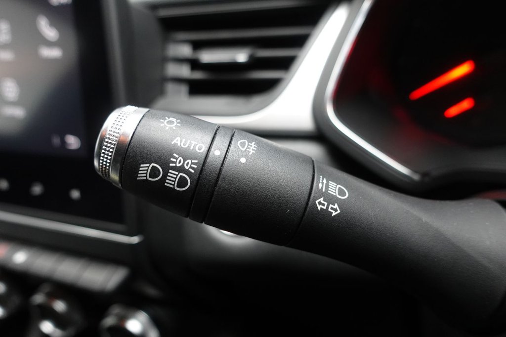 Used Renault Captur 2021 for sale - 77427943: Photo 38