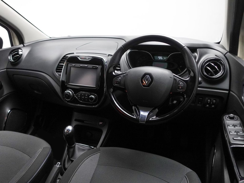 Used Renault Captur 2014 for sale - 77609274: Photo 15