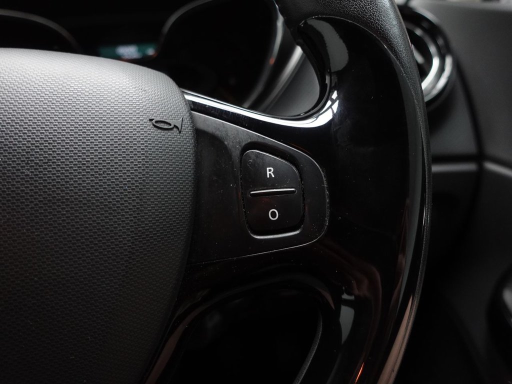 Used Renault Captur 2014 for sale - 77609274: Photo 35