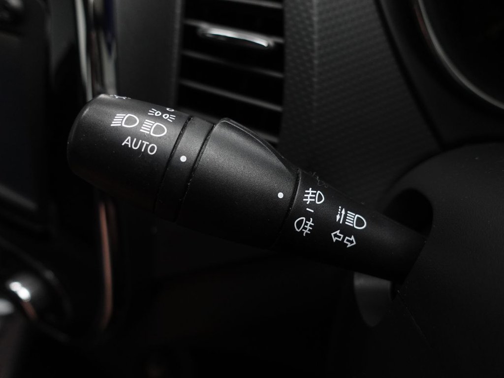 Used Renault Captur 2014 for sale - 77609274: Photo 36