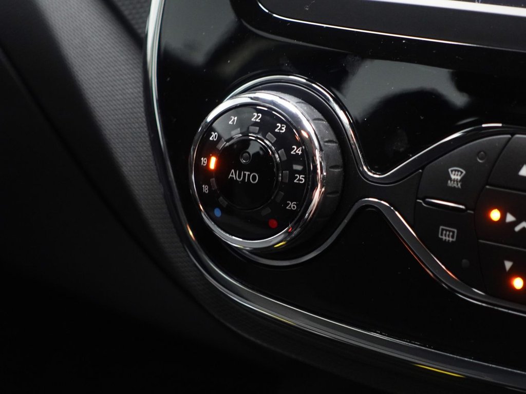 Used Renault Captur 2014 for sale - 77609274: Photo 41