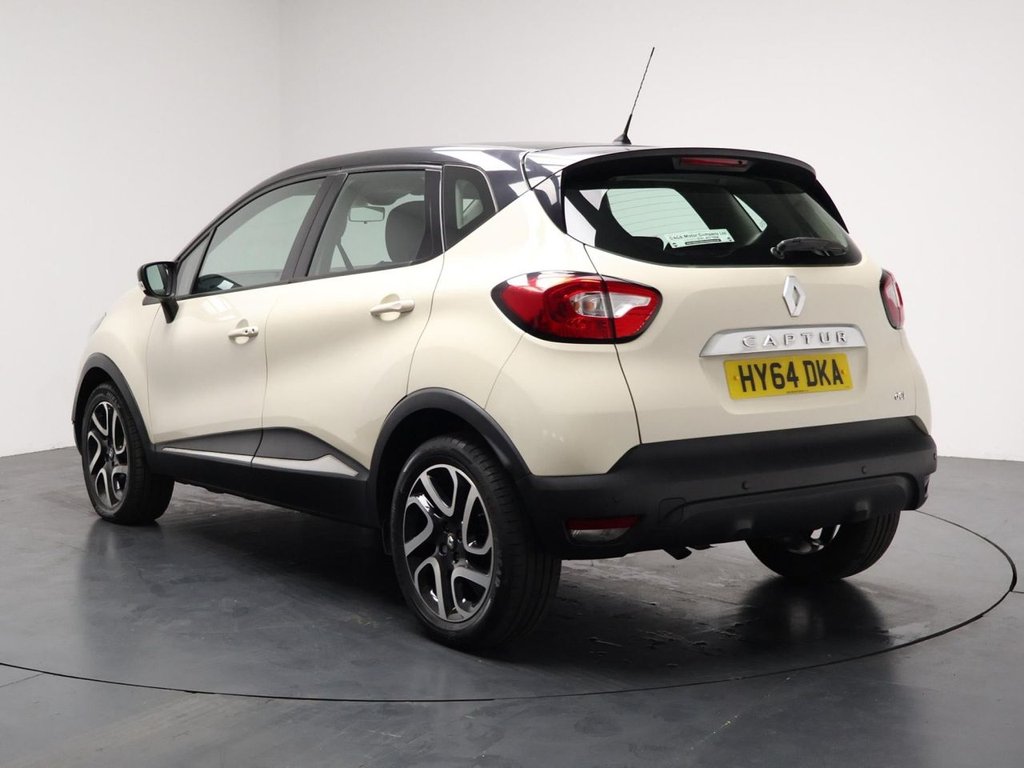 Used Renault Captur 2014 for sale - 77609274: Photo 9