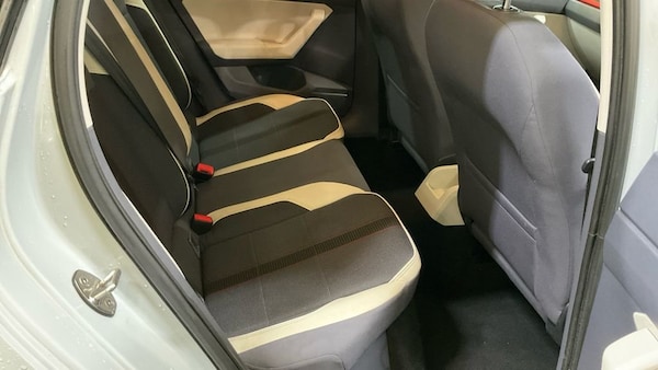 Used Volkswagen Polo 2018 for sale - 76267333: Photo 12