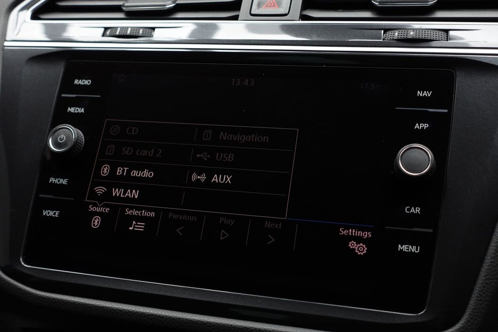 Used Volkswagen Tiguan 2017 for sale - 76724593: Photo 27