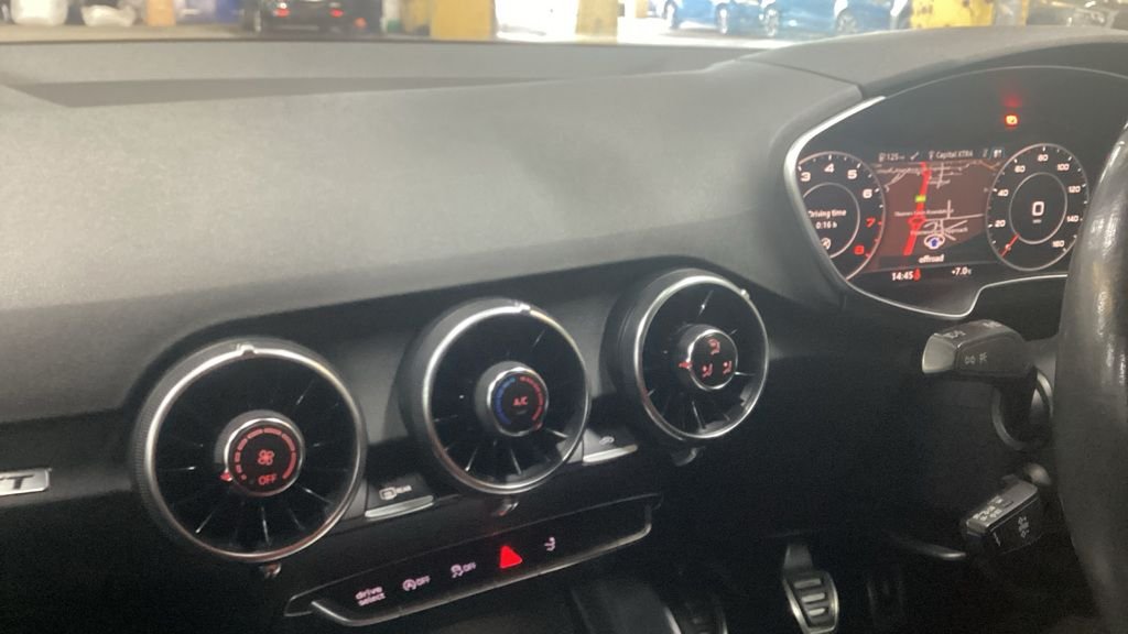 Used Audi TT 2017 for sale - 76740275: Photo 12