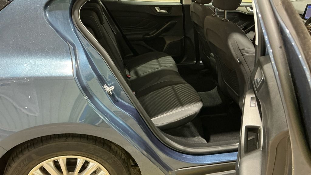 Used Ford Focus 2020 for sale - 77200509: Photo 7