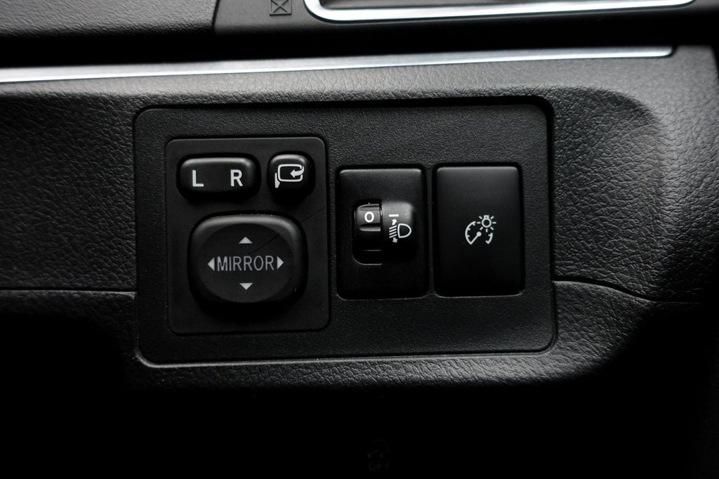 Used Toyota Verso 2016 for sale - 76868183: Photo 38