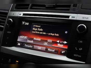 Used Toyota Verso 2016 for sale - 76868183: Photo