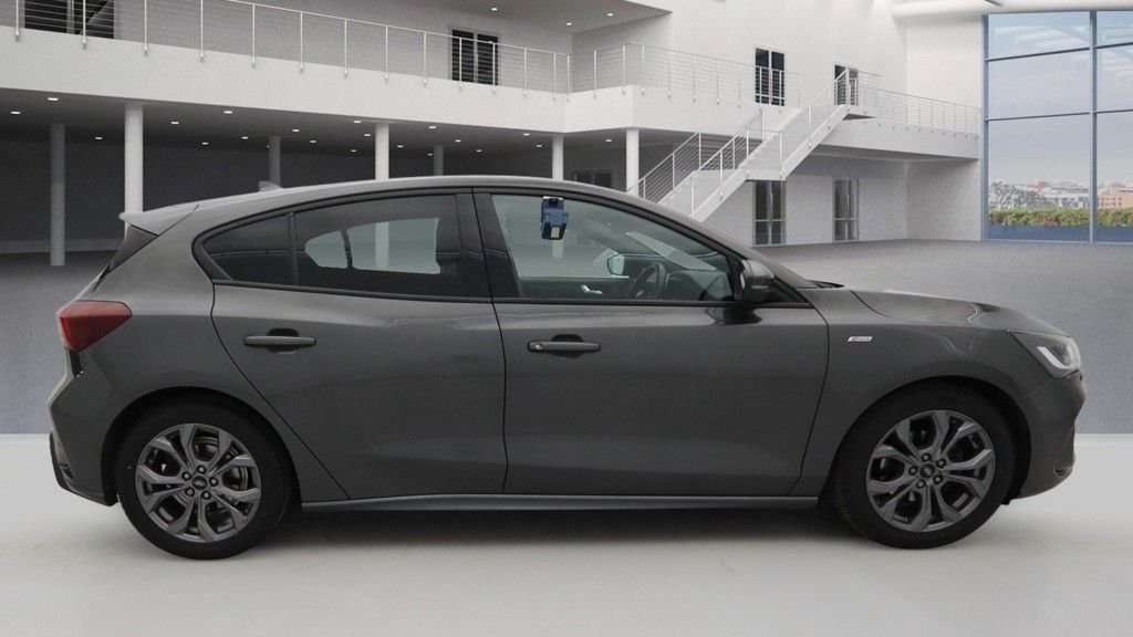 Used Ford Focus 2022 for sale - 77110776: Photo 9