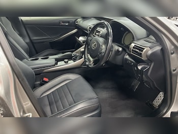 Used Lexus IS 2016 for sale - 76367729: Photo