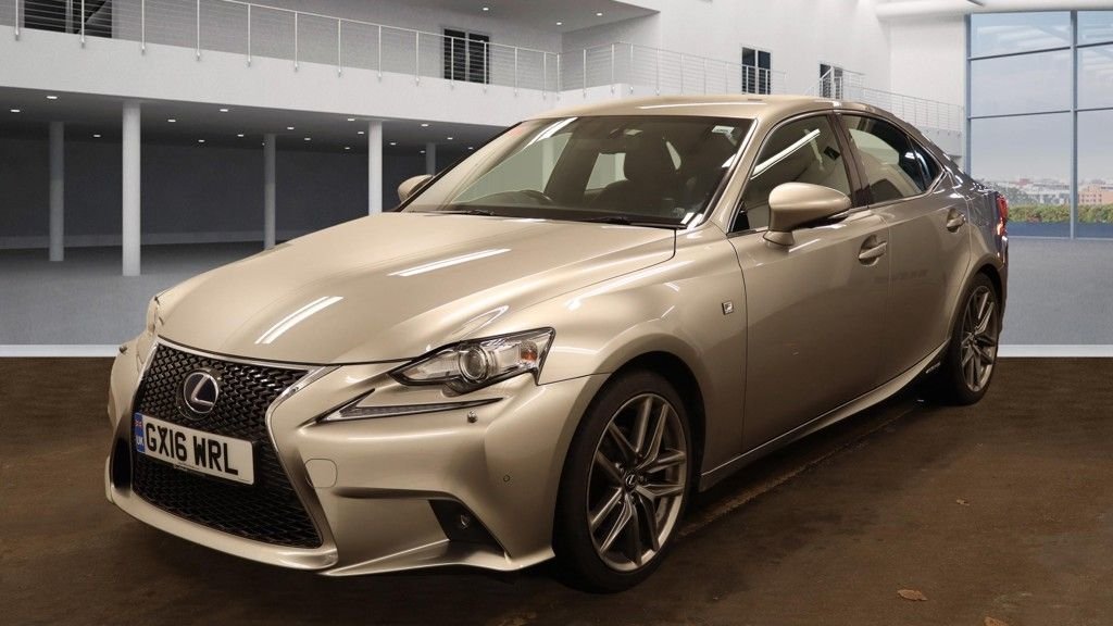 Used Lexus IS 2016 for sale - 76367729: Photo 5
