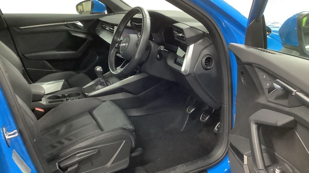 Used Audi A3 2021 for sale - 76570516: Photo 2