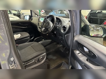 Used Mercedes-Benz Vito 2021 for sale - 76080640: Photo