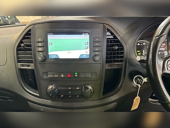 Used Mercedes-Benz Vito 2021 for sale - 76080640: Photo