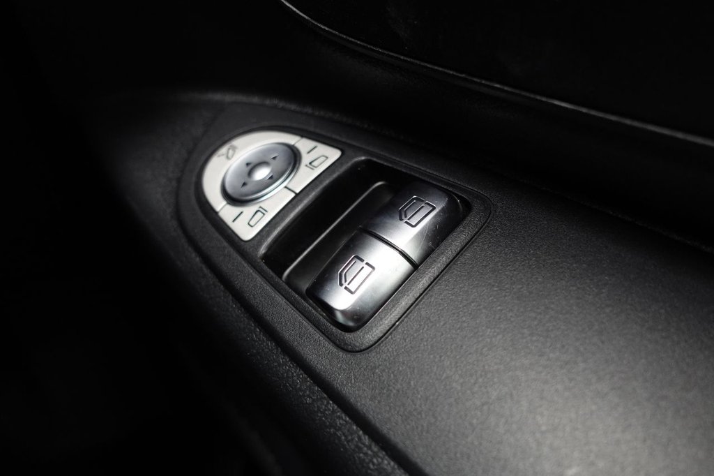 Used Mercedes-Benz Vito 2021 for sale - 76080640: Photo 44