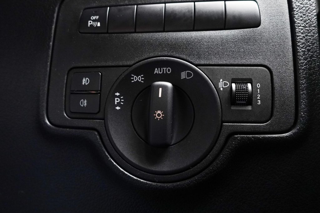 Used Mercedes-Benz Vito 2021 for sale - 76080640: Photo 46