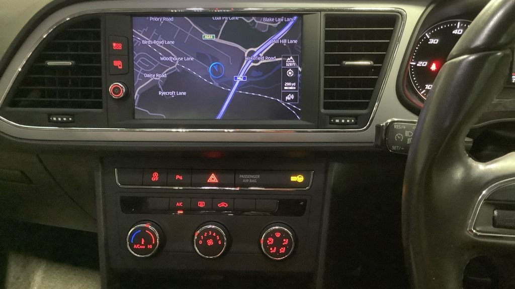 Used SEAT Leon 2020 for sale - 77621828: Photo 2