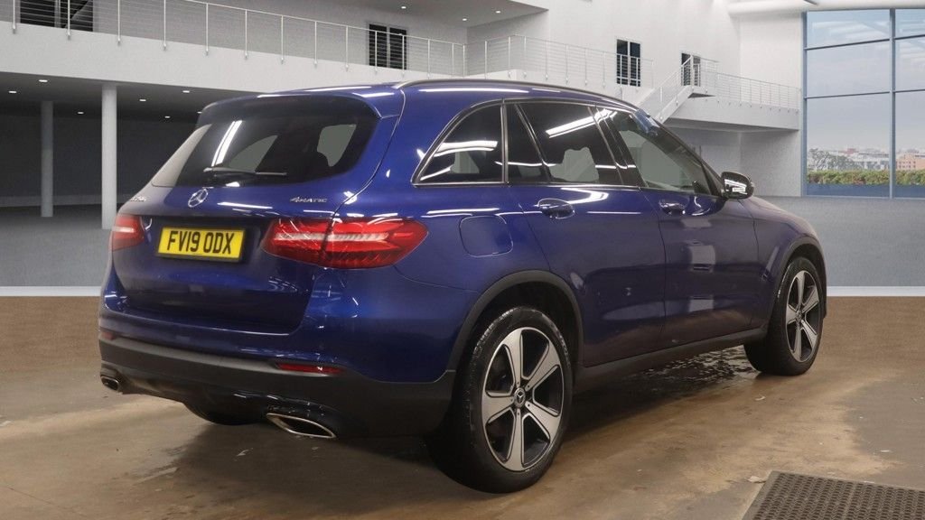 Used Mercedes-Benz GLC 2019 for sale - 77452180: Photo 8