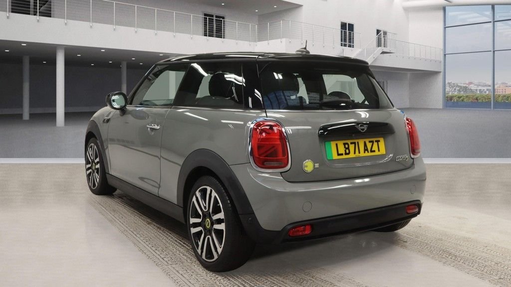 Used MINI Hatch 2021 for sale - 76617813: Photo 6
