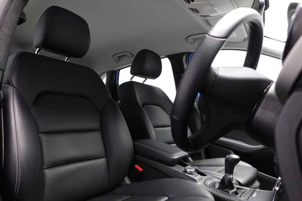 Used Mercedes-Benz B Class 2016 for sale - 76740354: Photo 2