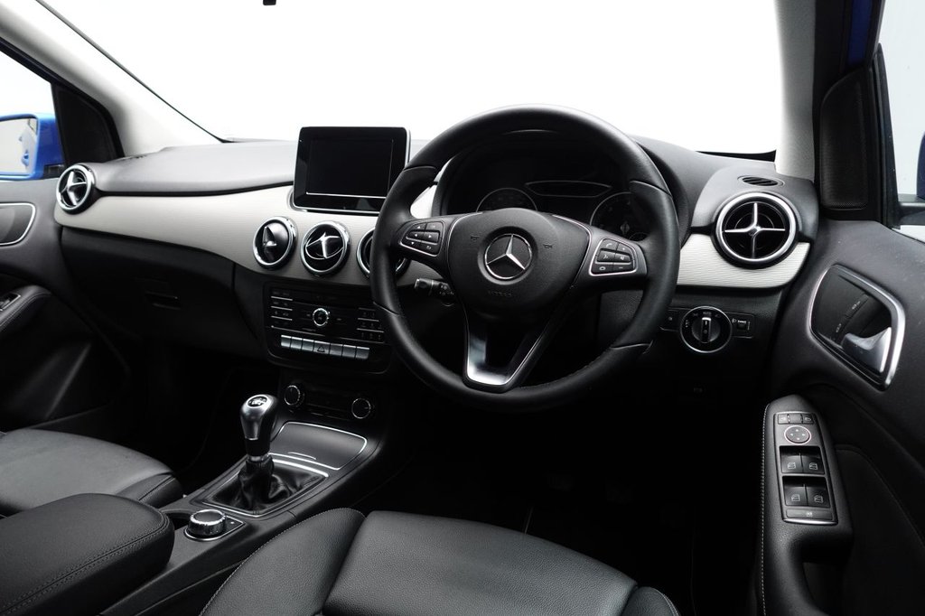 Used Mercedes-Benz B Class 2016 for sale - 76740354: Photo 20