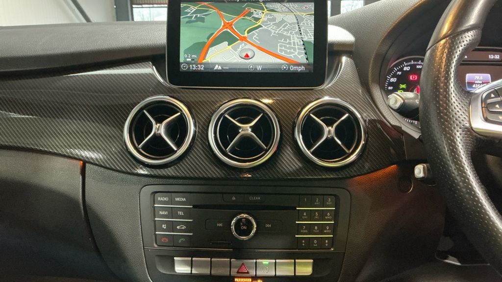 Used Mercedes-Benz B Class 2017 for sale - 77027329: Photo 3