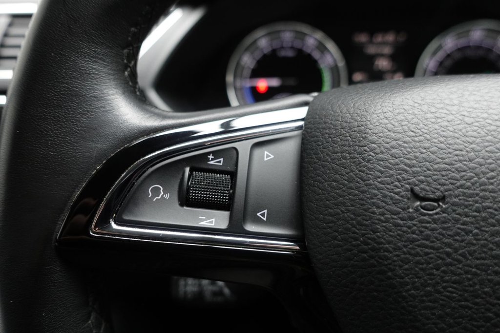 Used Skoda Superb 2020 for sale - 77110995: Photo 44