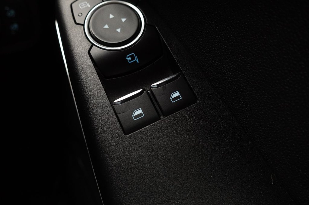 Used Ford Fiesta 2018 for sale - 76396151: Photo 43