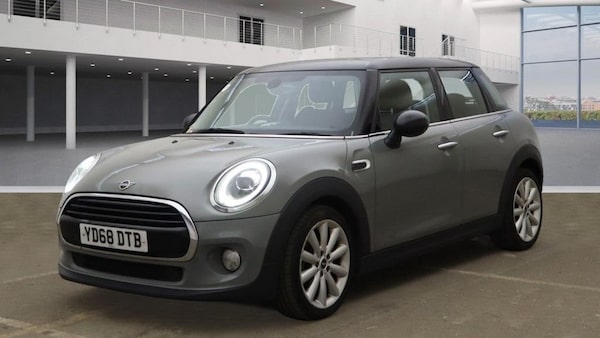 Used MINI Hatch 2019 for sale - 76333496: Photo 5