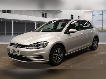 Used Volkswagen Golf 2019 for sale - 77765663: Photo