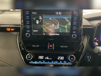 Used Toyota Corolla 2021 for sale - 76132270: Photo 3